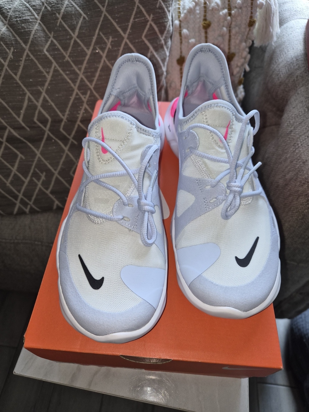 Nike Free 5.0 RN Half-lue And White